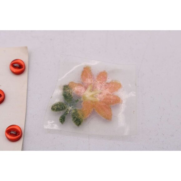 Craft Buttons Red Pink Black Sewing Supplies Embroidery Flower Patch New - Picture 7 of 8